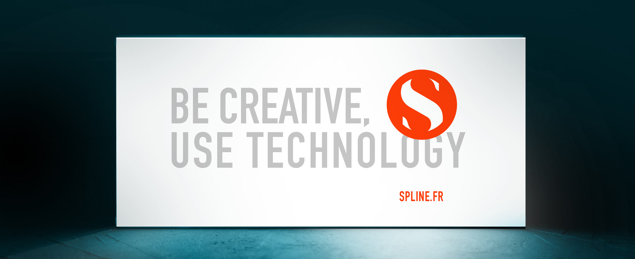SPLINE-2200×900-01